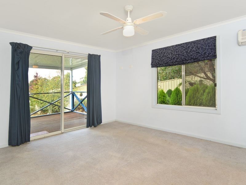 11 Sturt Place, Mount Compass SA 5210