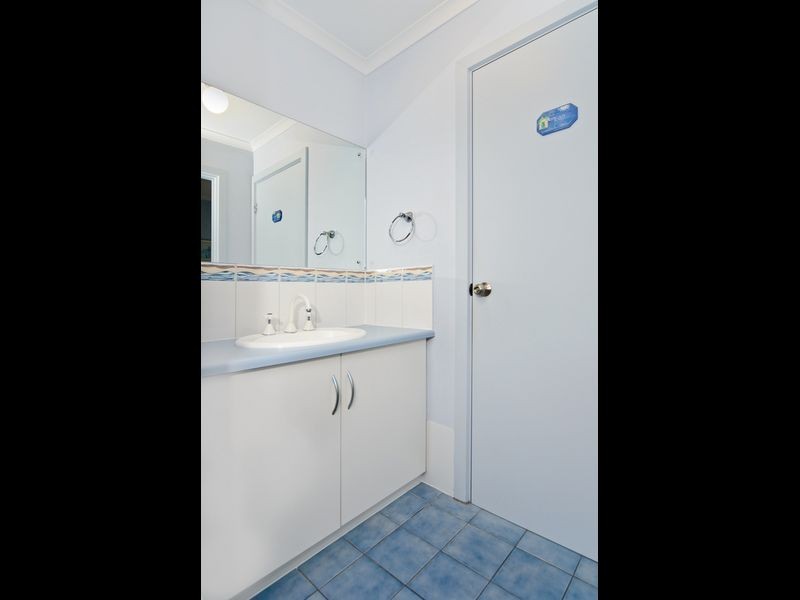 11 Sturt Place, Mount Compass SA 5210