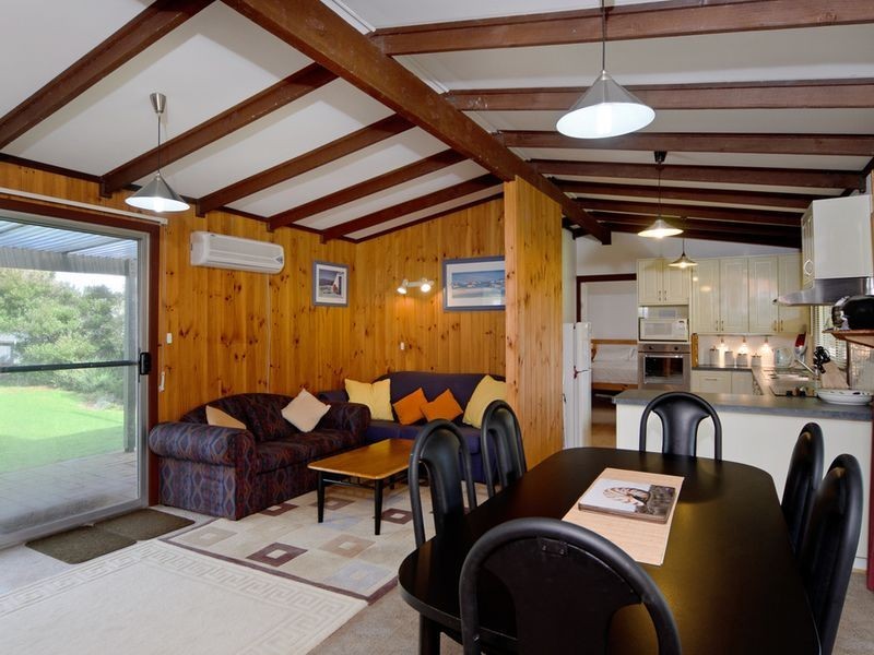 61 Underwood Avenue, Goolwa Beach SA 5214