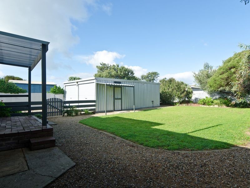 61 Underwood Avenue, Goolwa Beach SA 5214