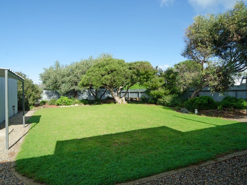 61 Underwood Avenue, Goolwa Beach SA 5214