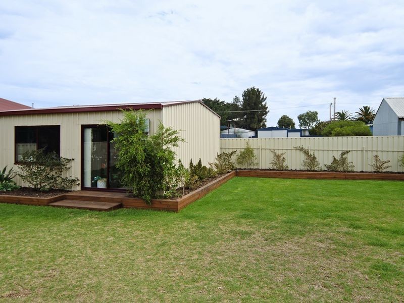 68 Edison Street, Hindmarsh Island SA 5214