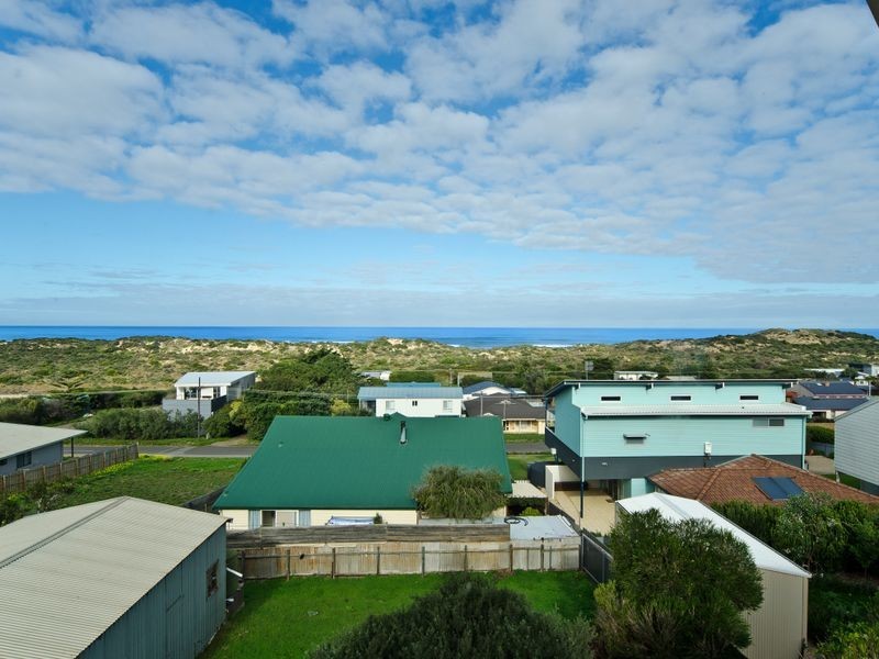 19 Neighbour Avenue, Goolwa Beach SA 5214