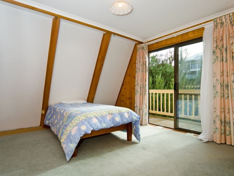 19 Neighbour Avenue, Goolwa Beach SA 5214