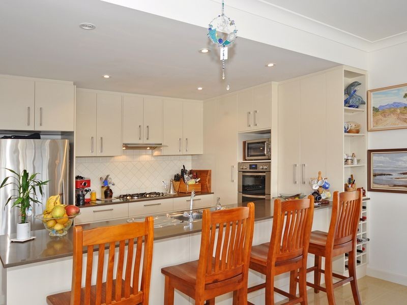 18 Britannia Parade, Hindmarsh Island SA 5214