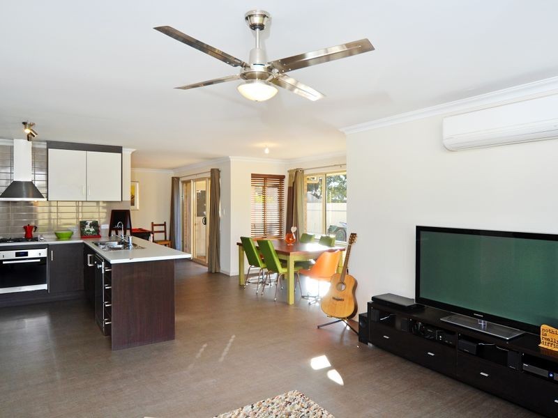 18 Merrett Avenue, Goolwa Beach SA 5214