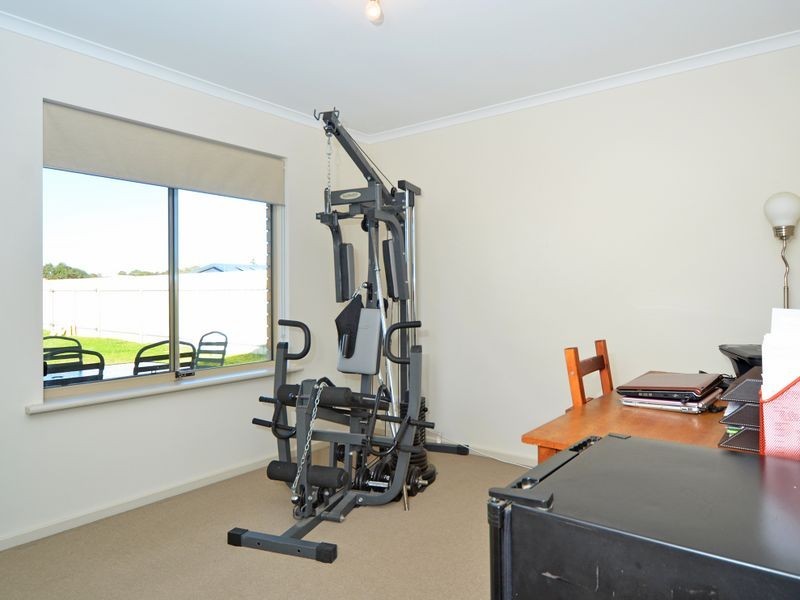 18 Merrett Avenue, Goolwa Beach SA 5214