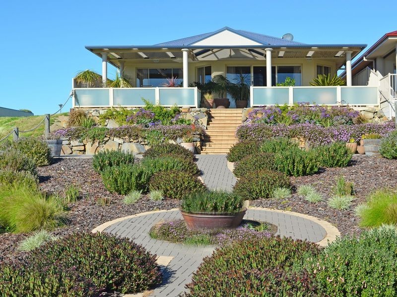 72 Britannia Parade, Hindmarsh Island SA 5214