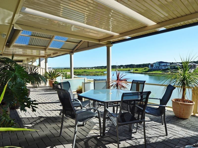 72 Britannia Parade, Hindmarsh Island SA 5214
