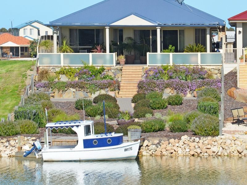 72 Britannia Parade, Hindmarsh Island SA 5214