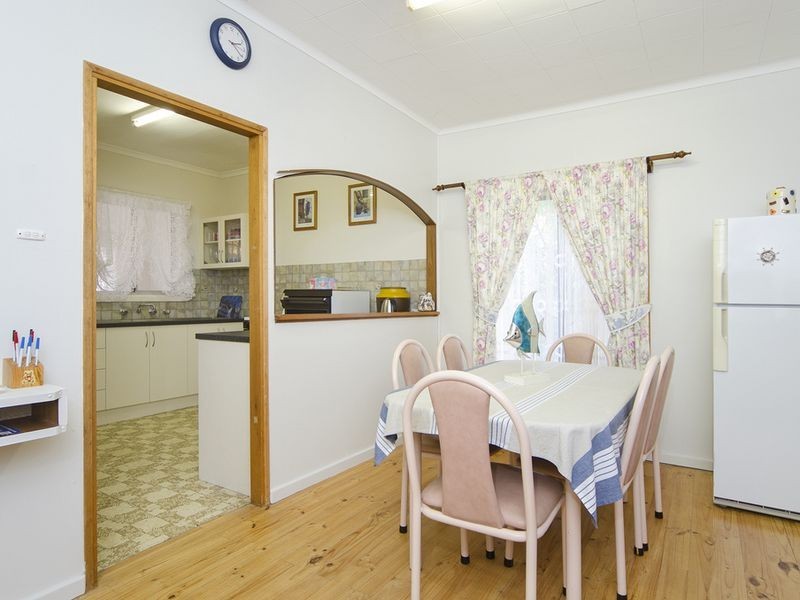 4 Dent Street, Goolwa Beach SA 5214