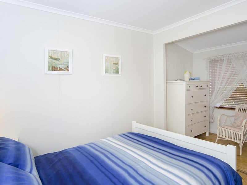 4 Dent Street, Goolwa Beach SA 5214