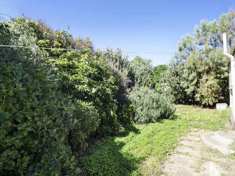 4 Dent Street, Goolwa Beach SA 5214