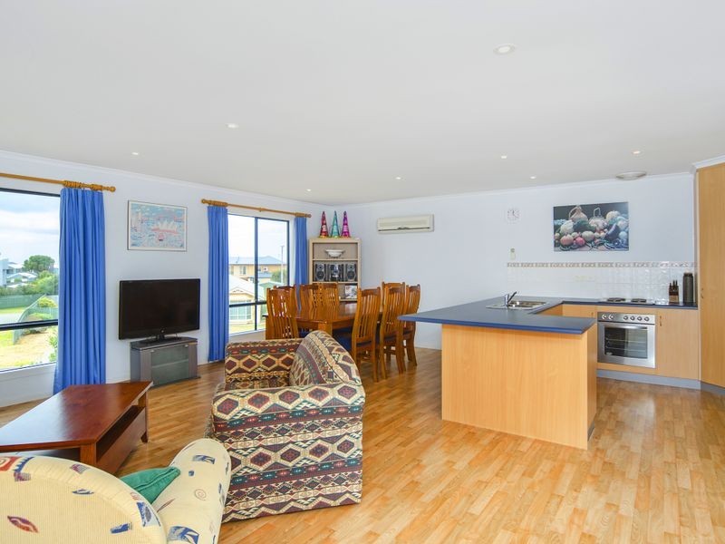 10 McLeod Road, Middleton SA 5213