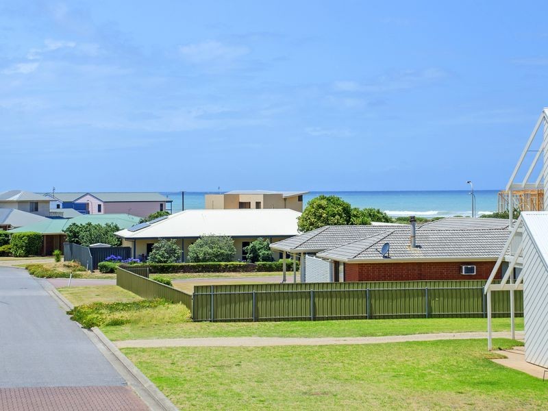 10 McLeod Road, Middleton SA 5213