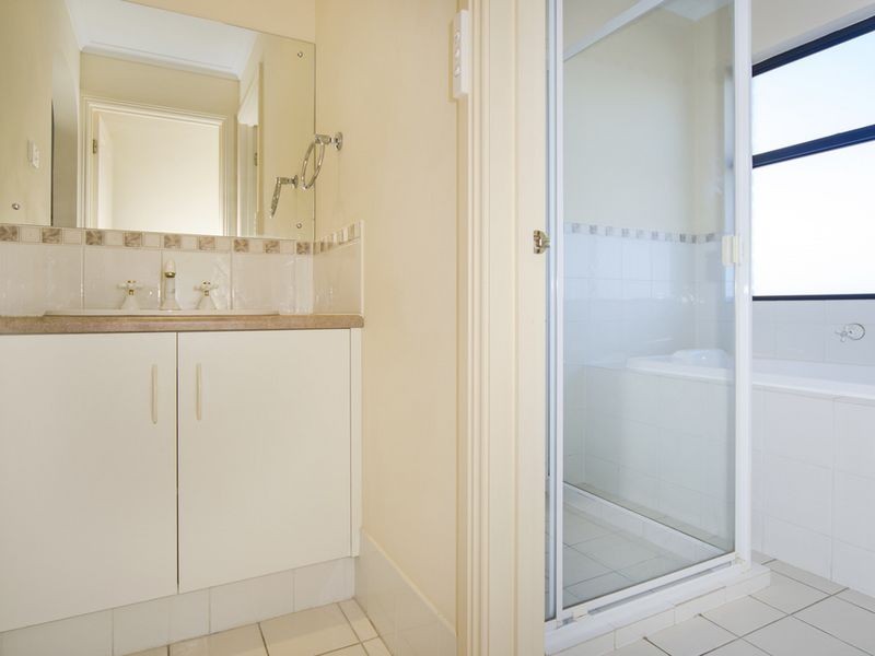 147 Excelsior Parade, Hindmarsh Island SA 5214