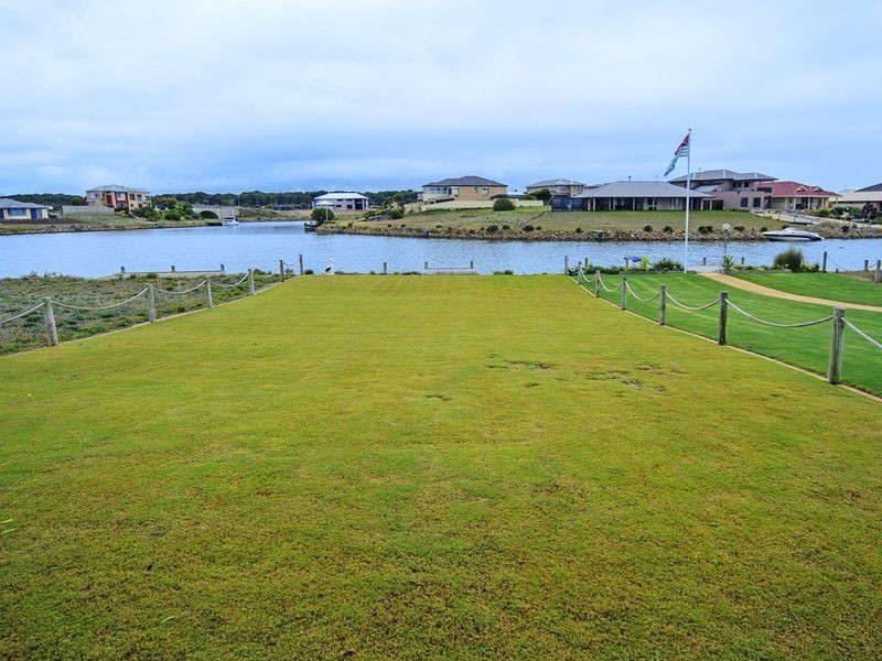 151 Wentworth Parade, Hindmarsh Island SA 5214