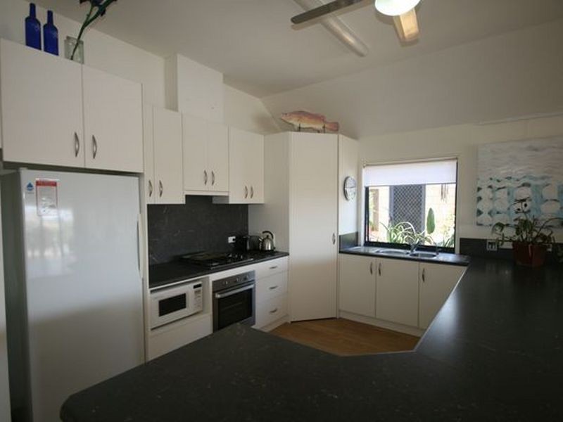 97 Excelsior Parade, Hindmarsh Island SA 5214