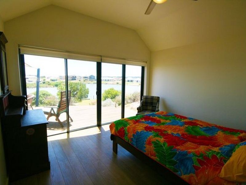 97 Excelsior Parade, Hindmarsh Island SA 5214