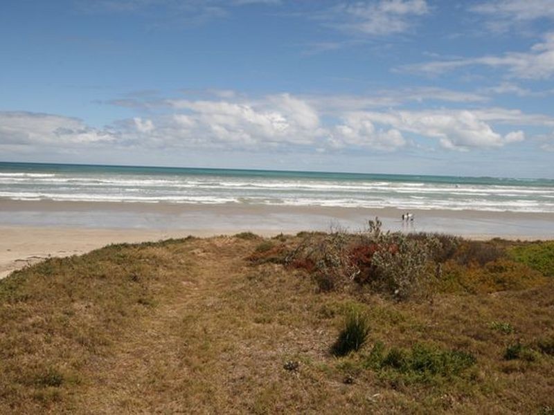 64 Padman Crescent, Middleton SA 5213