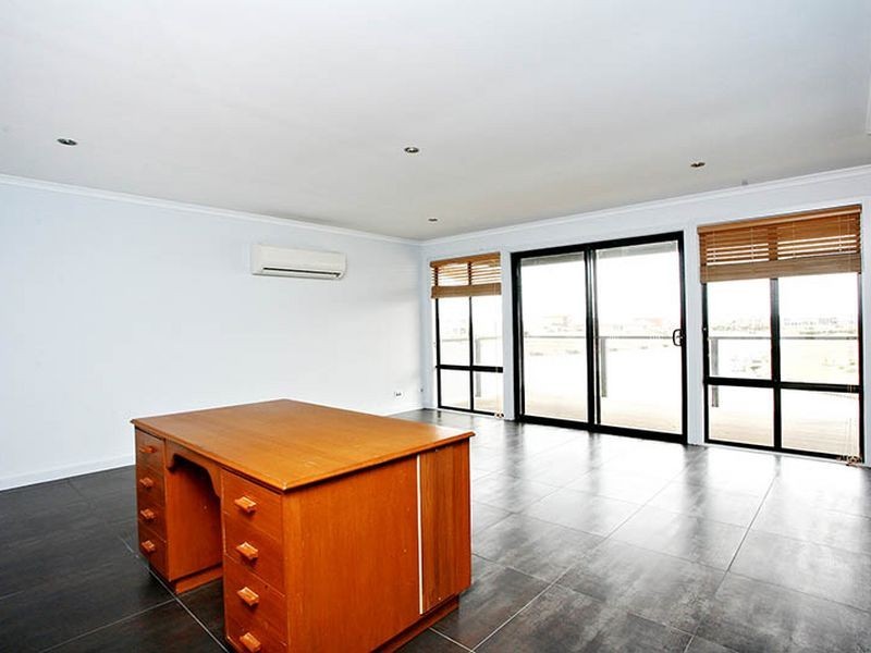 229 Excelsior Parade, Hindmarsh Island SA 5214