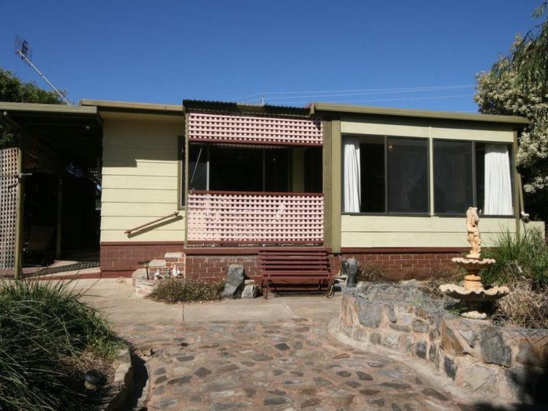 16 Castle Avenue, Goolwa Beach SA 5214