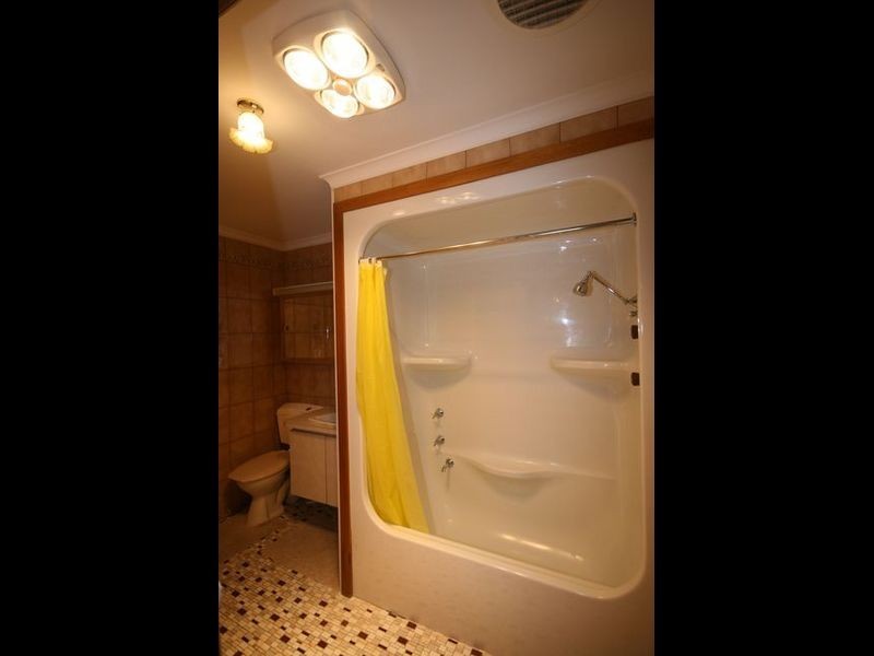 16 Castle Avenue, Goolwa Beach SA 5214