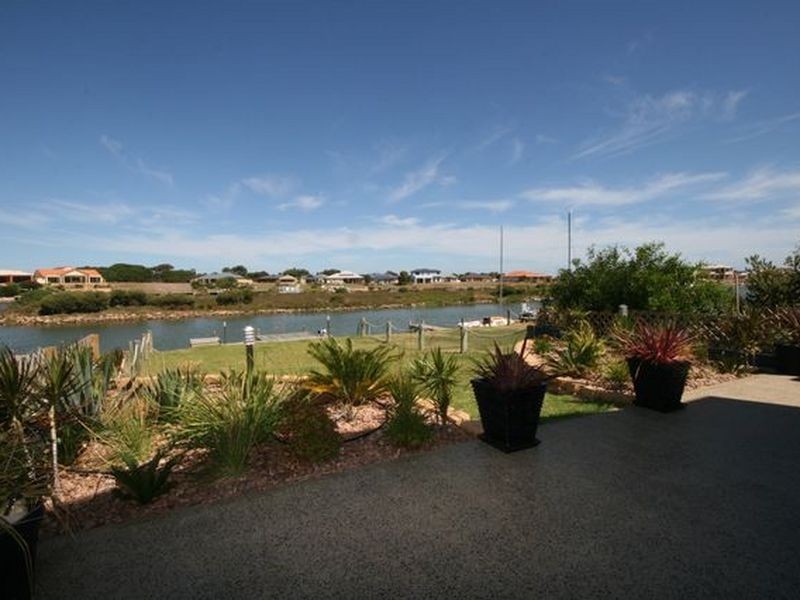 41 Wentworth Parade, Hindmarsh Island SA 5214