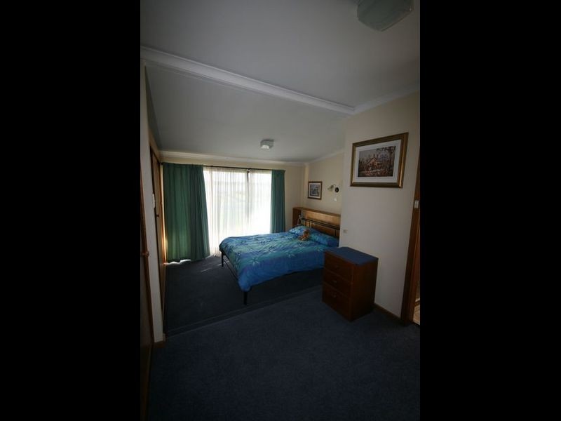 61 Captain Sturt Parade, Hindmarsh Island SA 5214