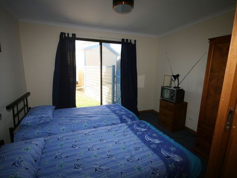 61 Captain Sturt Parade, Hindmarsh Island SA 5214