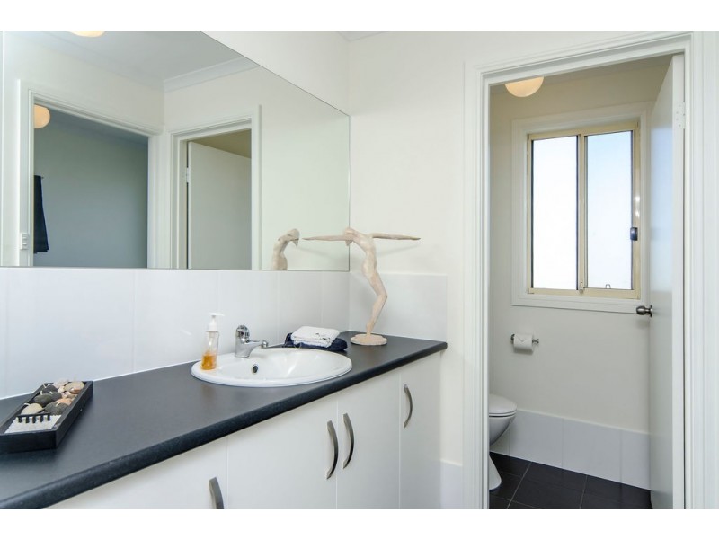 27 Glendale Grove, Goolwa SA 5214