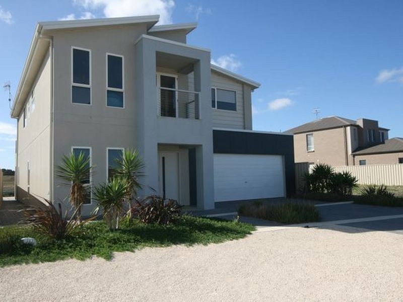 199 Excelsior Parade, Hindmarsh Island SA 5214