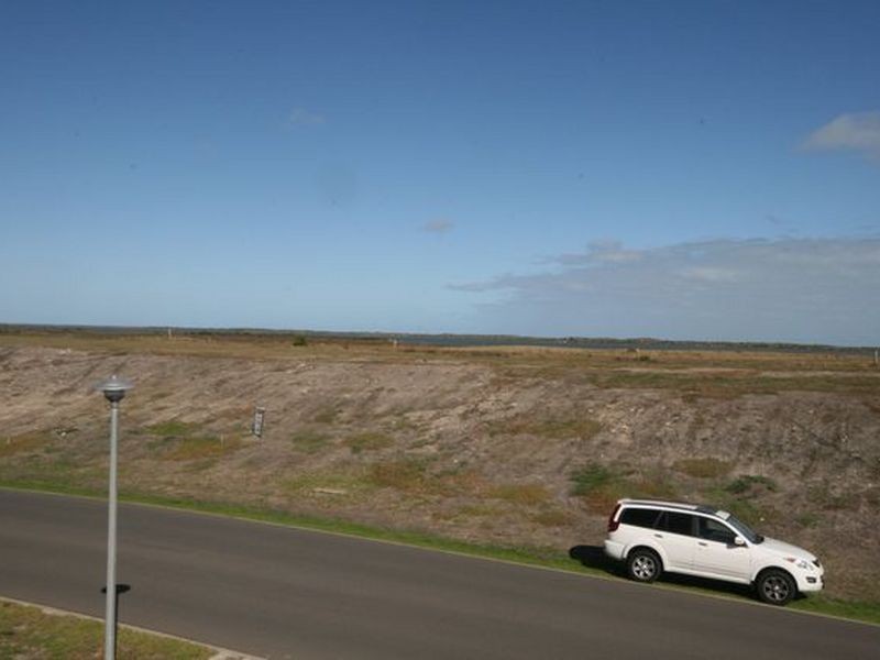 199 Excelsior Parade, Hindmarsh Island SA 5214