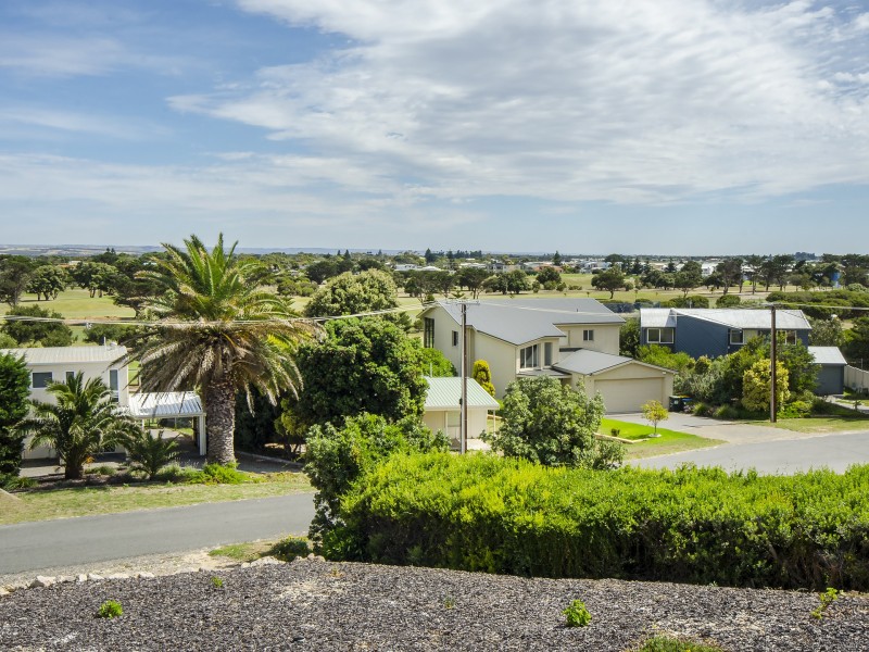 56 Bristow Smith Avenue, Goolwa South SA 5214