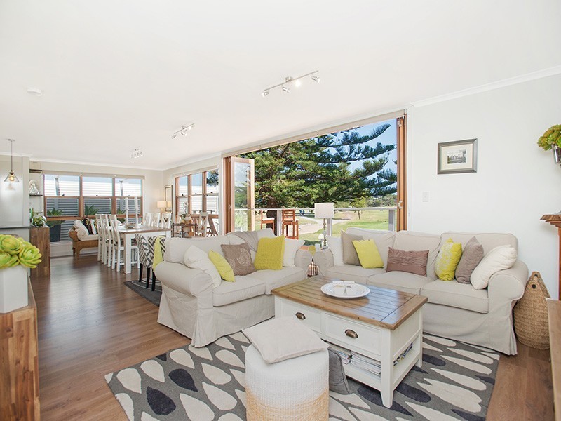 1A Billabong Road, Goolwa South SA 5214