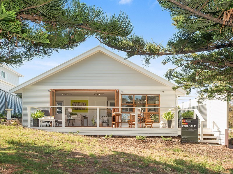 1A Billabong Road, Goolwa South SA 5214