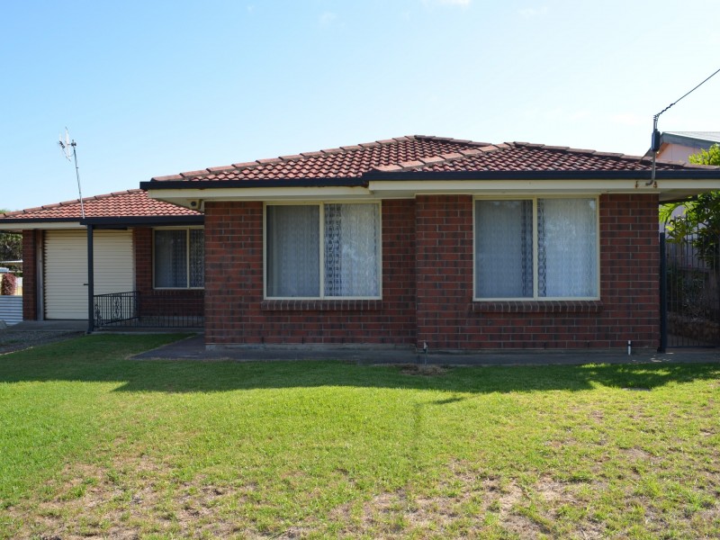 10 Willmett Road, Goolwa Beach SA 5214