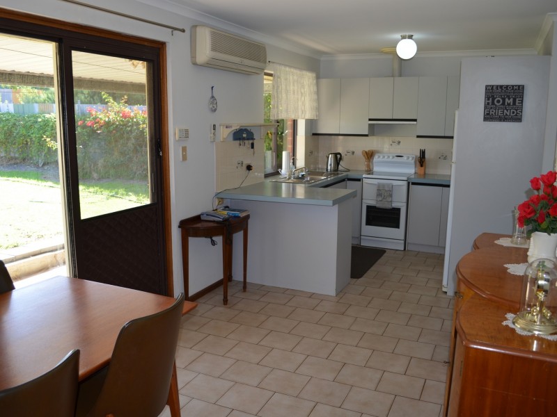 10 Willmett Road, Goolwa Beach SA 5214
