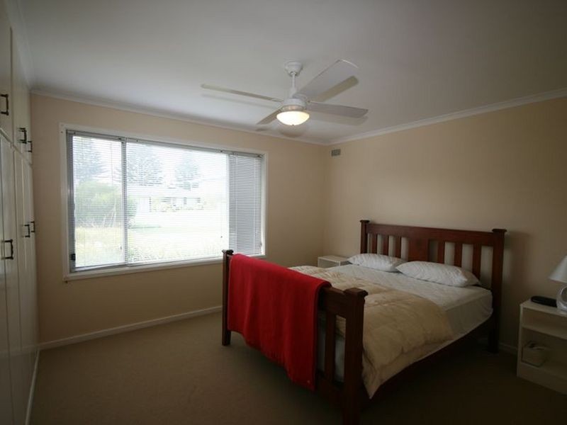 9 Downer Avenue, Goolwa South SA 5214