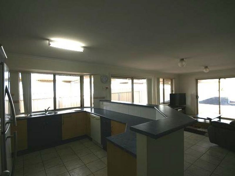 69 Arcadia Avenue, Hindmarsh Island SA 5214