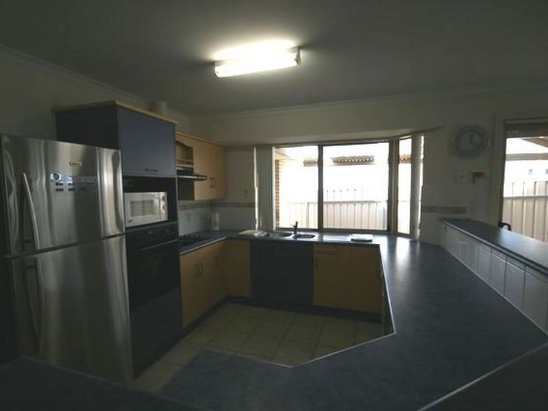 69 Arcadia Avenue, Hindmarsh Island SA 5214