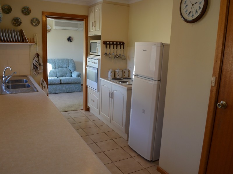 8 Lewis Street, Goolwa South SA 5214