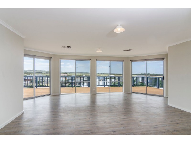 8 Hero Avenue, Middleton SA 5213