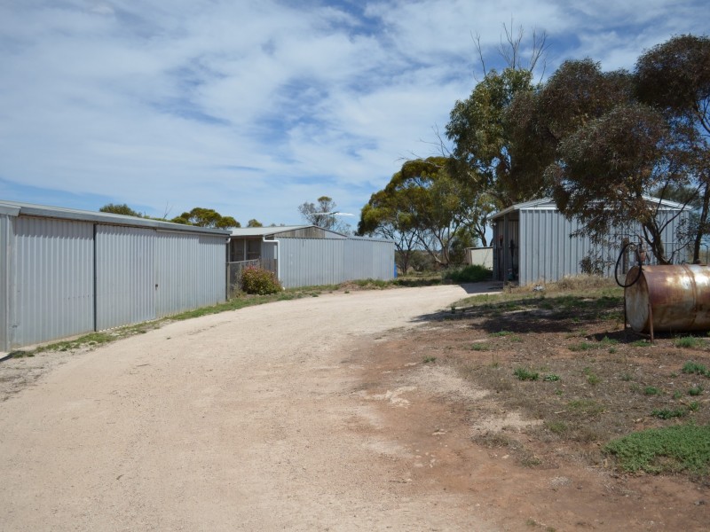 242 Avondale Road, Hartley SA 5255