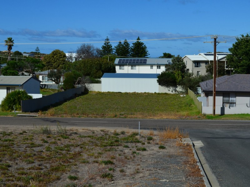 61 Neighbour Avenue, Goolwa Beach SA 5214