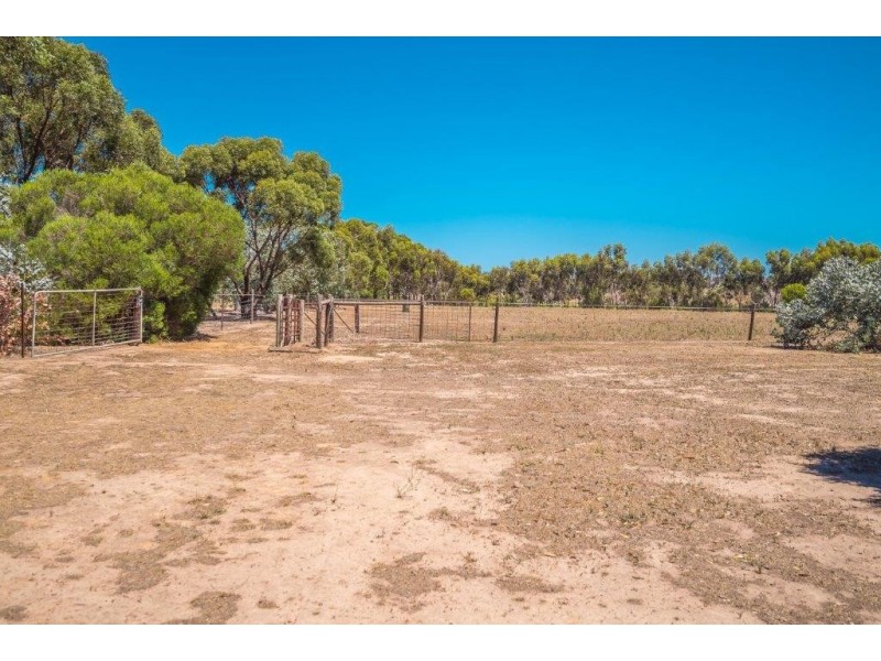 207 Gilbert Siding Road, Finniss SA 5255