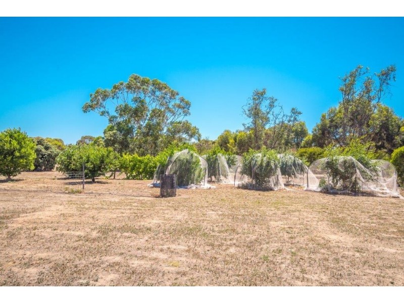 207 Gilbert Siding Road, Finniss SA 5255
