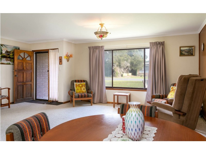 8 Colman Road, Goolwa South SA 5214