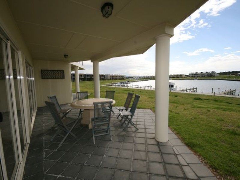 77 Ventura Place, Hindmarsh Island SA 5214