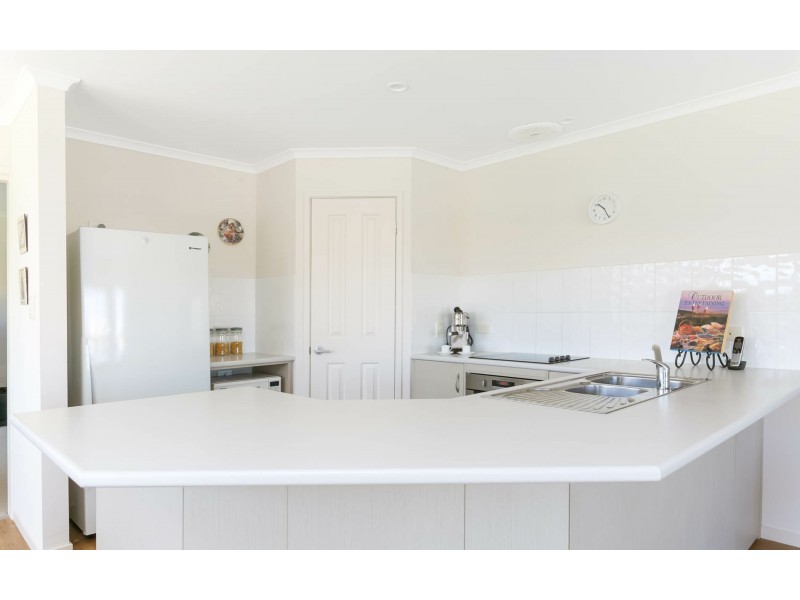 17 Classic Court, Port Elliot SA 5212